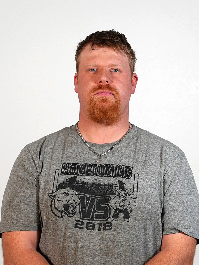 Recon Technician Lane Chase in Service at Eide Kia Mandan